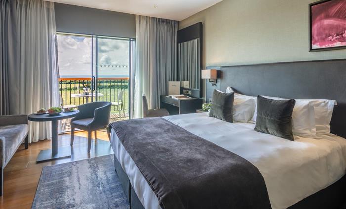 Oriel Indulgent, Twr y Felin Hotel